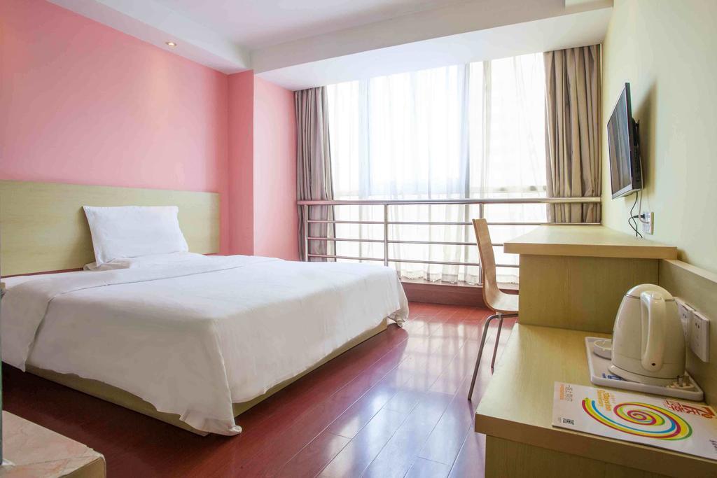 7Days Inn Changsha Jingwanzi International Furniture Square Csangsa Szoba fotó